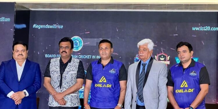 Sehwag, Harbhajan, Uthappa to star in KHILADI X Legends Cricket Trophy