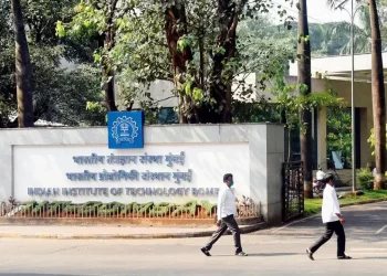 The Best Low-Calorie Beverages For Winter, 5 Tasty Options