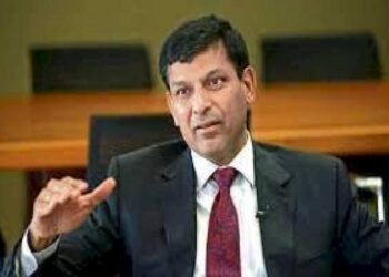 Virat Kohli And Anushka Sharma Pays A Visit To Mahakaleshwar Temple In Ujjain