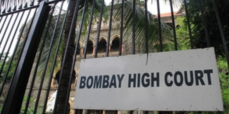 Maharashtra Government To Review Reservation For Transgenders In Educational Institutions & Government Jobs