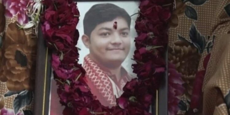 IIT Bombay Students And Alumni Request FIR In Dalit Student’s Death