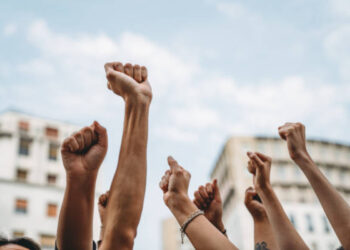 Aam Aadmi Party Make Protest To Oppose Privatization Of Government Jobs In Pune