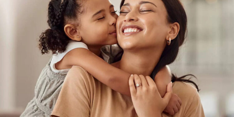 Mother’s Day 2023: Touching WhatsApp Greetings, Messages, Images, And Wishes To Share With Your Mom