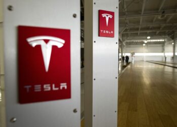 Tesla Was Questioned By Seven US Senators Over The Use Of Forced Arbitration Clauses In Contracts