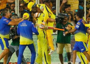 In Order For CSK To Win The Fifth IPL, They Needed 10 Off Of 2 Balls Against Mohit. Ravindra Jadeja Smoked 6, And Dhoni Was Surrounded By Cheering Fans