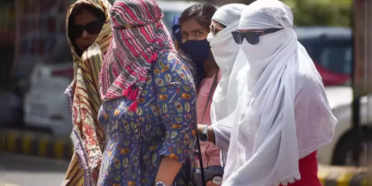 IMD Reports A Heatwave In 18 UP Districts Until Monday