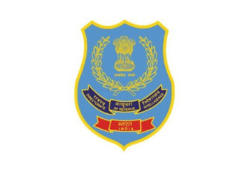 At The Mumbai Airport, The Directorate Of Revenue Intelligence Detains A Passenger And Personnel And Recovers 3.35 Kg Of Gold