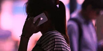 Made Video Of Young Man With Help Of Husband… Collected Lakhs Of Rupees By Honeytrap