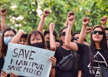 KNOW WHAT MANIPUR IS GOING THROUGH