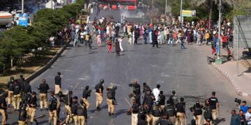 Pakistan: 8 Killed In Violence, Several PTI Leaders Arrested, Supreme Court Hearing On Imran’s Petition