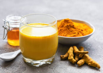 5 Health Advantages Of Turmeric Milk That You Must Include Into Your Daily Routine