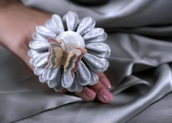 What Is The Cost Of A Ring With More Than 50,000 Diamonds? A Mumbai Jewellers Breaks A Record