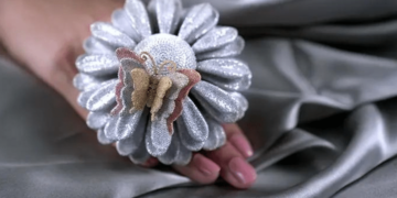 What Is The Cost Of A Ring With More Than 50,000 Diamonds? A Mumbai Jewellers Breaks A Record