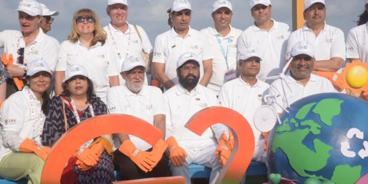 Maharashtra Governor, CM, Union Minister, And G20 Delegates Clean Up Juhu Beach For Environmental Awareness