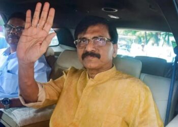 Ruckus Continues In Maharashtra Politics, Sanjay Raut Reaches Silver Oak To Meet Sharad Pawar