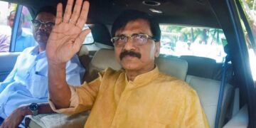 Ruckus Continues In Maharashtra Politics, Sanjay Raut Reaches Silver Oak To Meet Sharad Pawar