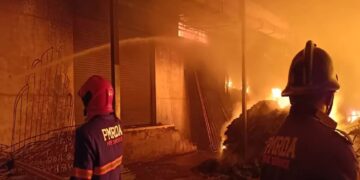 Pune: 3 Laborers Burnt Alive In Massive Fire In Godown, 400 Cylinders Were Next To It, A Big Accident Was Averted