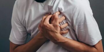 Person Sitting On The Chair Had A Heart Attack, Somehow Saved His Life