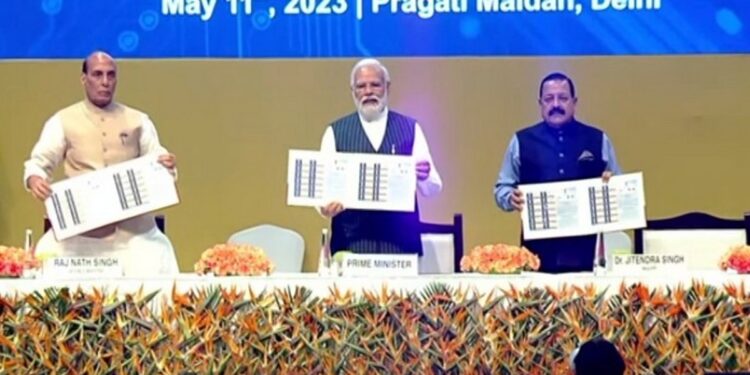 PM Modi Inaugurated Scientific Progress Expo, Lays Foundation Stone Of Various Projects Worth Rs 5800 Crore