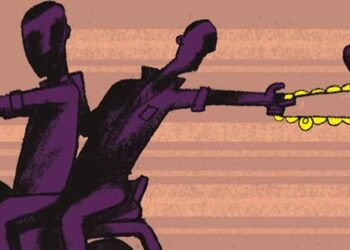 Policeman’s Wife Becomes Victim Of Chain Snaching In Bandra, Is The Mumbai Police Protecting The Common Man?