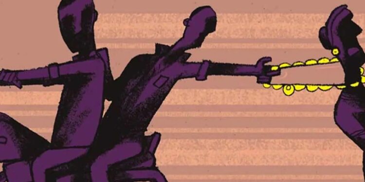 Policeman’s Wife Becomes Victim Of Chain Snaching In Bandra, Is The Mumbai Police Protecting The Common Man?