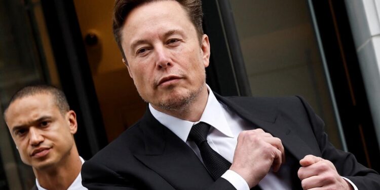 Elon Musk Makes A Big Allegation On Microsoft, Demands Investigation For Misuse Of Twitter Data