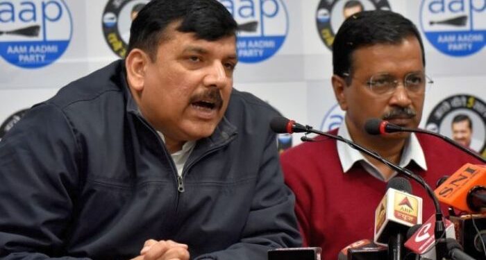 Ahmedabad Court Summons Arvind Kejriwal And Sanjay Singh In Gujarat University Defamation Case