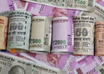Rupee Depreciates By 8 Paisas To 82.76 US Cents