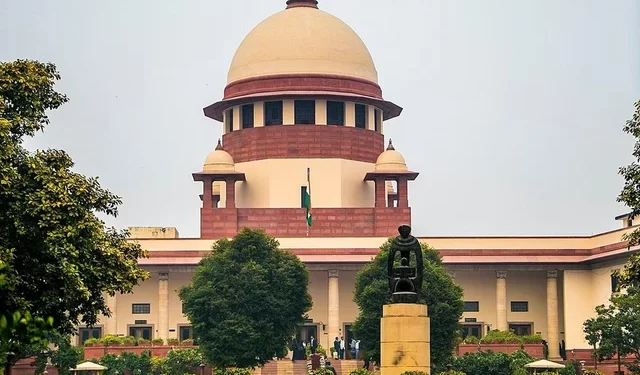 In The Process Of Forming A Committee To Consider Alternatives To Hanging That Might Be Less Painful: SC To The Centre