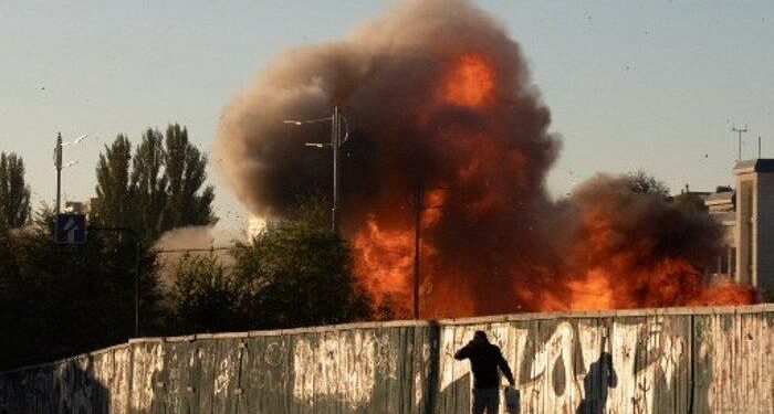 Russia Attacks Ukraine With Its Largest-ever “kamikaze” Drone Strike