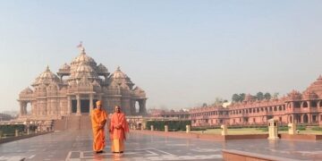 A Bangladeshi Lady Was Arrested In Delhi For Flying A Drone Near The Akshardham Temple