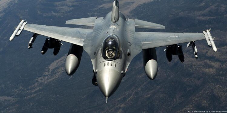 NATO Claims Ukraine Is Training Pilots To Fly F-16 Jets, Although There Is No Current Plan To Provide The Aircraft To Kiev
