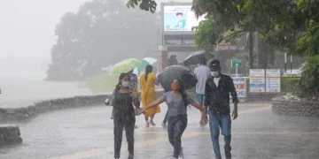 Alert Issued In Maharashtra: Cyclone Expected To Impact Mumbai And Coastal Areas