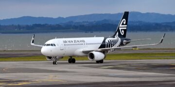 This Airline Is Checking The Weight Of The Passengers Before Boarding The Flight, Benefiting The Pilots