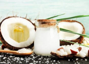 Not Only Hair And Skin, These Household Items Can Also Be Brightened With Coconut Oil