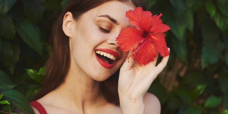 Skin Care Tips: These 4 Flowers Will Increase The Glow Of Your Face