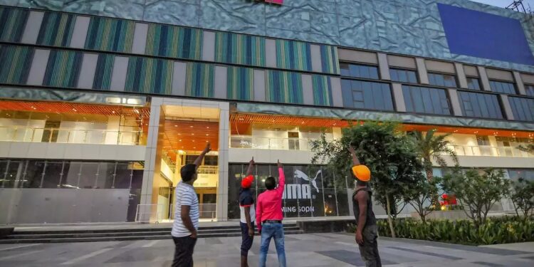 This Has Never Happened In 10 Years, 24 International Brands Want To Open Stores In India This Year