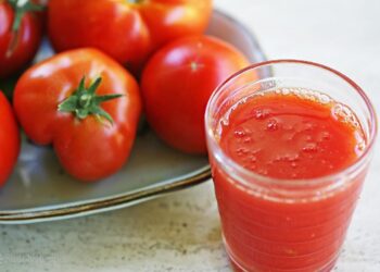 Tomato Juice Filter Out Bad Cholesterol From The Veins, Know More Benefits Of Drinking It Daily