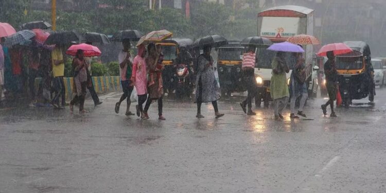 Heavy Rains Lash Several Parts Of Mumbai, One Dead; Meteorological Department Issued A Warning