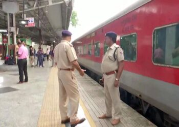 Firing In Moving Train, RPF ASI And 3 Passengers Killed, Jaipur-Mumbai Train Firing Near Palghar