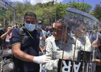 13 Security Personnel Were Held By Protesters In Mexico, However They Were Later Released