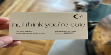 Internet Success For Woman’s Clever Idea Of Flirting Through Business Cards