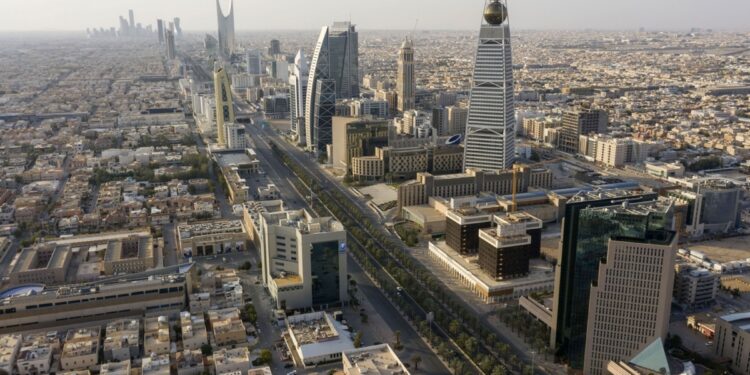 SMEs In Saudi Arabia Increased By 4.8% In The First Quarter, Totaling 1.2 Million