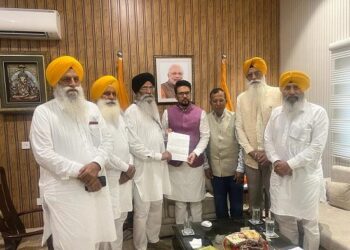 Meeting Anurag Thakur, SGPC Delegation Requests That He Expedite The Satellite Channel Process