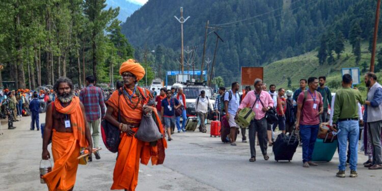 Second Group Of More Than 4,400 Pilgrims Departs Jammu Camp For Kashmir During Amarnath Yatra