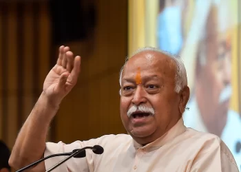 Bhagwat Travels To Varanasi For The International Temples Convention