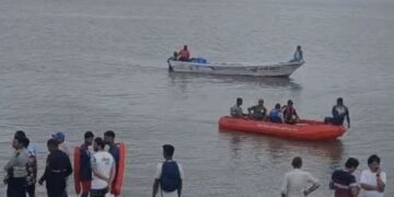 Mumbai: Five Boys Drown At Marve Beach, Two Rescued, Navy Begins Search Operation