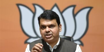 Maharashtra: Fadnavis Refused To Recruit Policemen On Contract, Said To The Opposition – You Will Think If…
