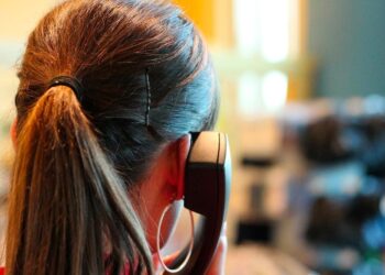 23 People Are Arrested After Maha Police Bust A Fake Call Center That Was Defrauding People In Canada