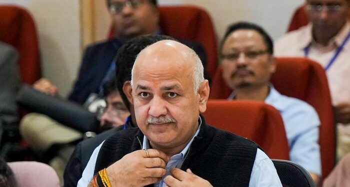 Dinesh Arora Allegedly Worked For AAP Leaders Sisodia And Vijay Nair In The Delhi Excise Scam Case, According To The ED